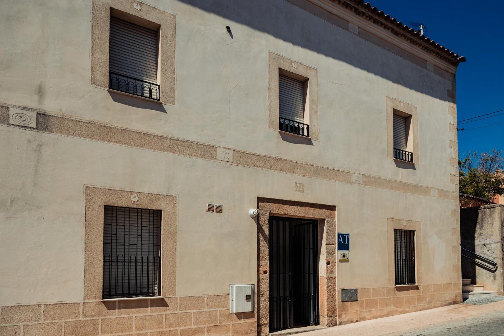Apartamento Las Avutardas 2 Caceres Exterior photo